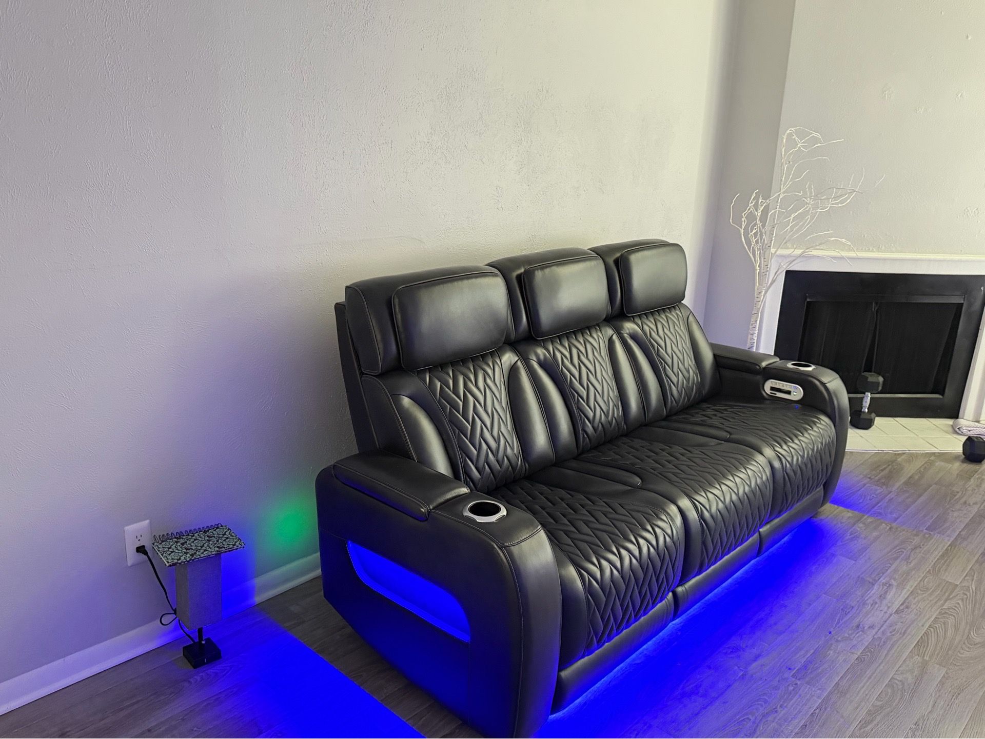 Port Royal Leather Triple Power Sofa