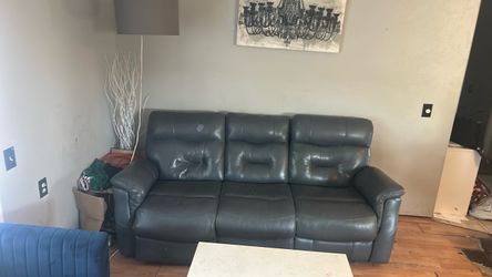 Free Sofa