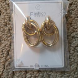 Gold Link Earrings