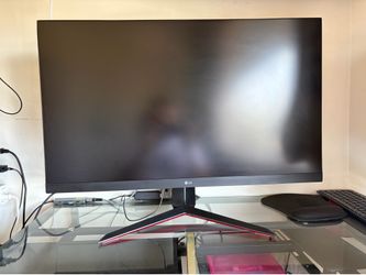 LG Ultra Gear monitor 32" good condition