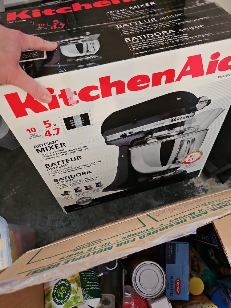 Mixer In Good Shape Moved So Selling