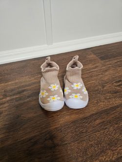 Baby girl shoes 12 months