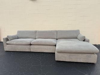 Modern Sectional 3-Piece Couch - Free Delivery