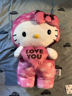 NEW! HELLO KITTY VALENTINES DAY 