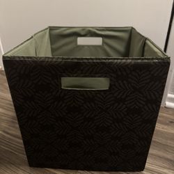 Green Foldable Storage Containers