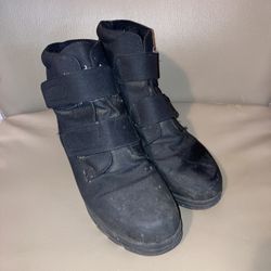Black London Fog SQUAW Winter Boots