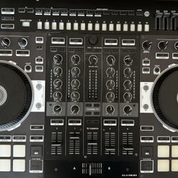 Roland Serato DJ 808 Controller 