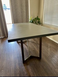 West elm tower concrete dinning table