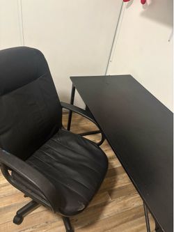 Black Desk and Office Chair Set