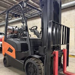 2021 DOOSAN forklift for sale, 6600 lb lifting capacity,3 stage, side shift 