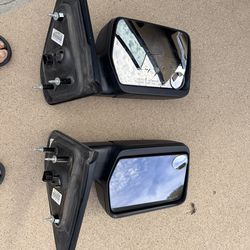2 FACTORY SIDE MIRRORS (electric ) F-150