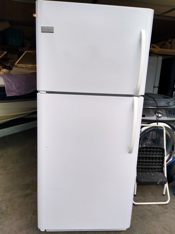 Frigidaire Refrigerator Freezer Fridge