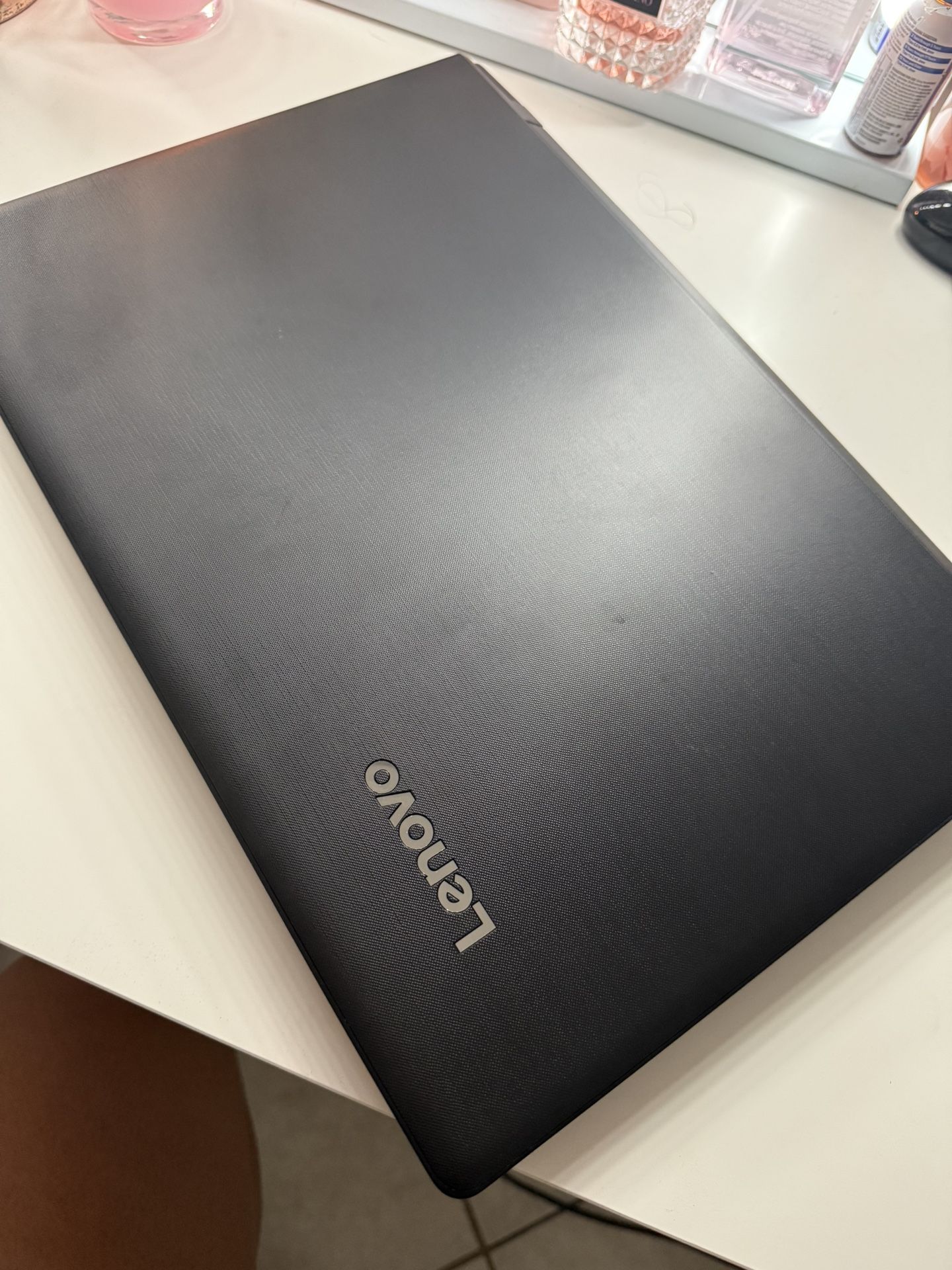 Windows Lenovo Laptop