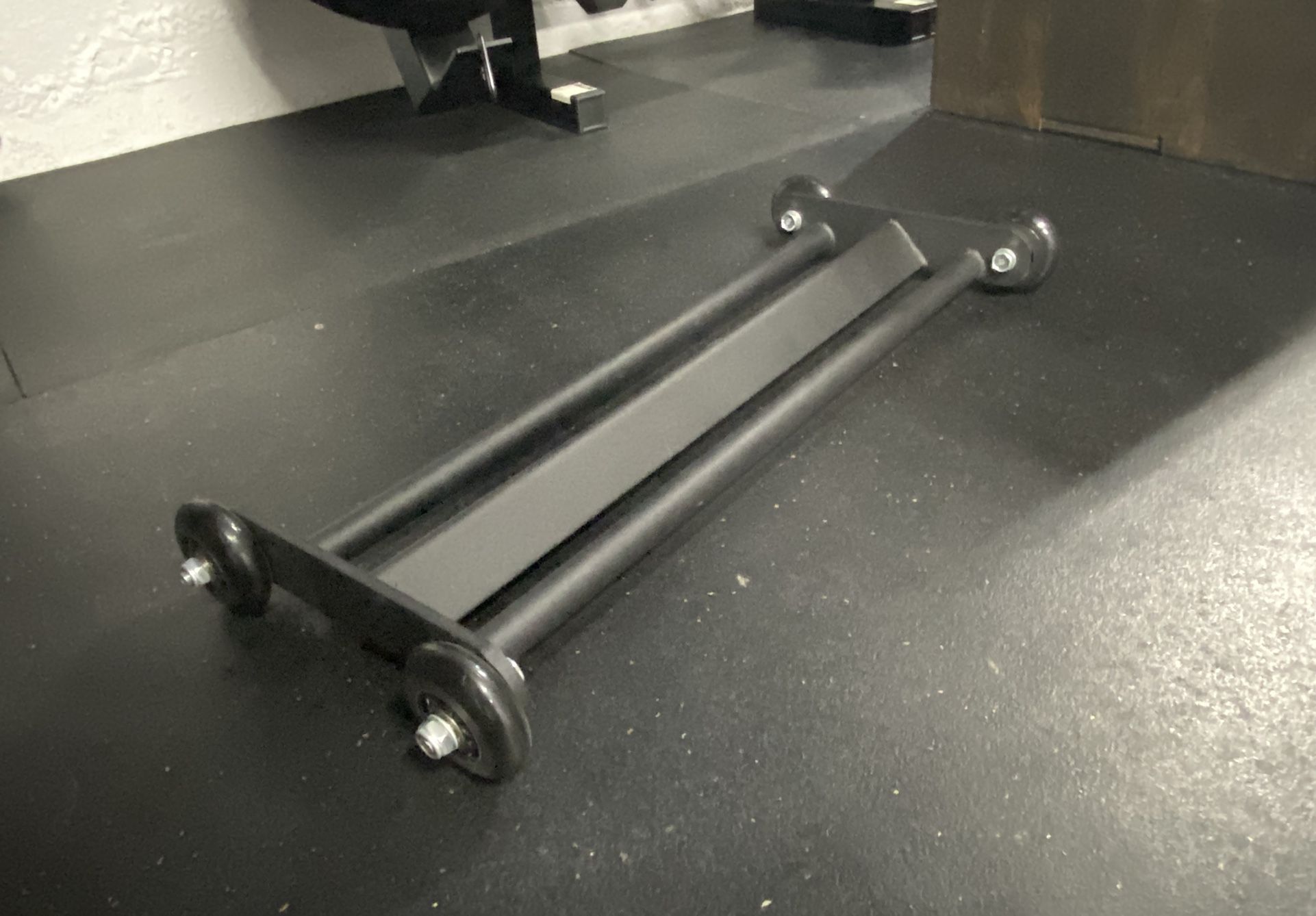 GLUTE HAM GLIDER (Titan)