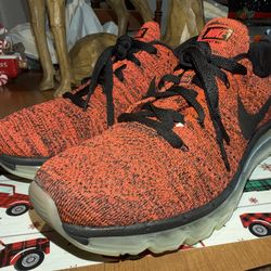 Nike Flyknit Air Max bright crimson/orange and black colorway (likenew) (Read ad before messaging) 