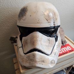2024 Disney Parks Star Wars Salvaged Stormtrooper Helmet Popcorn Bucket !