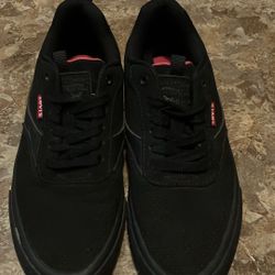 Women’s Levi’s Shoes 