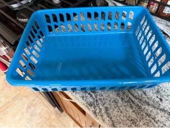 Plastic bin