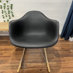 Eames Rocking Chair