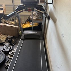 Landice Treadmill 