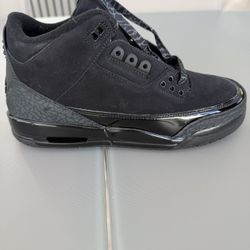 Black Cat Size 7