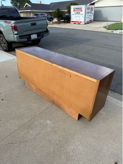 Thompson Six draw dresser