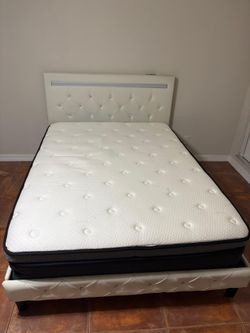 Full Bed And Mattress