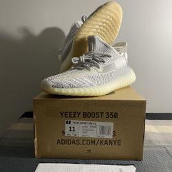 Yeezy 350 V2