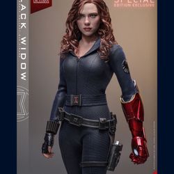 1/6 Hot Toys Black Widow Artisan Edition New & Sealed