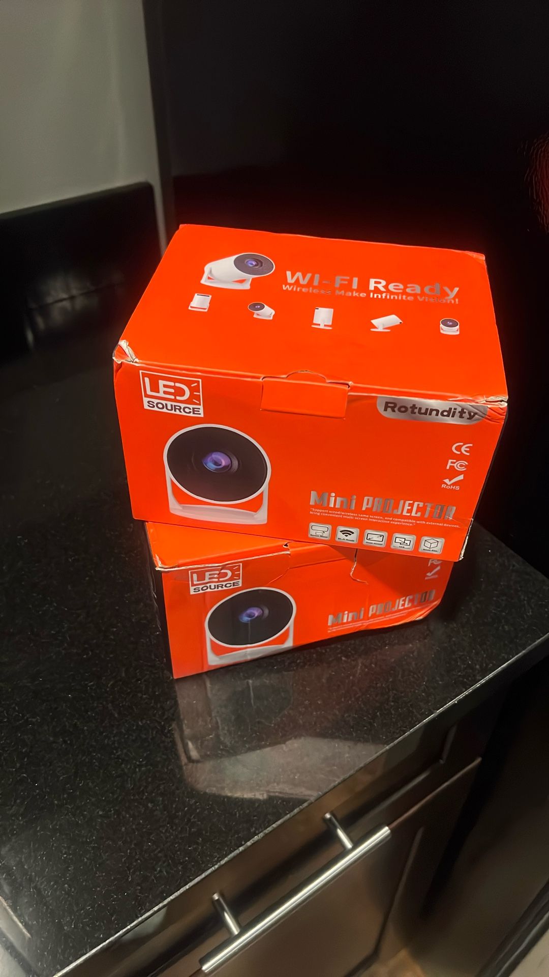 MINI PROJECTORS FOR SALE/$85