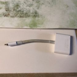 APPLE LIGHTING to DIGITAL AV ADAPTER 