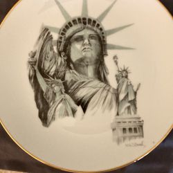 Statue Of Liberty Centennial Plate