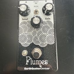 Earthquaker Plumes Pedal