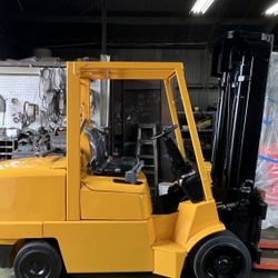 Hyster Forklift 12,000lb Capacity LPG 