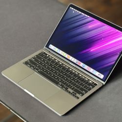 13” MacBook Pro - 3.1Ghz 16gb/500gb