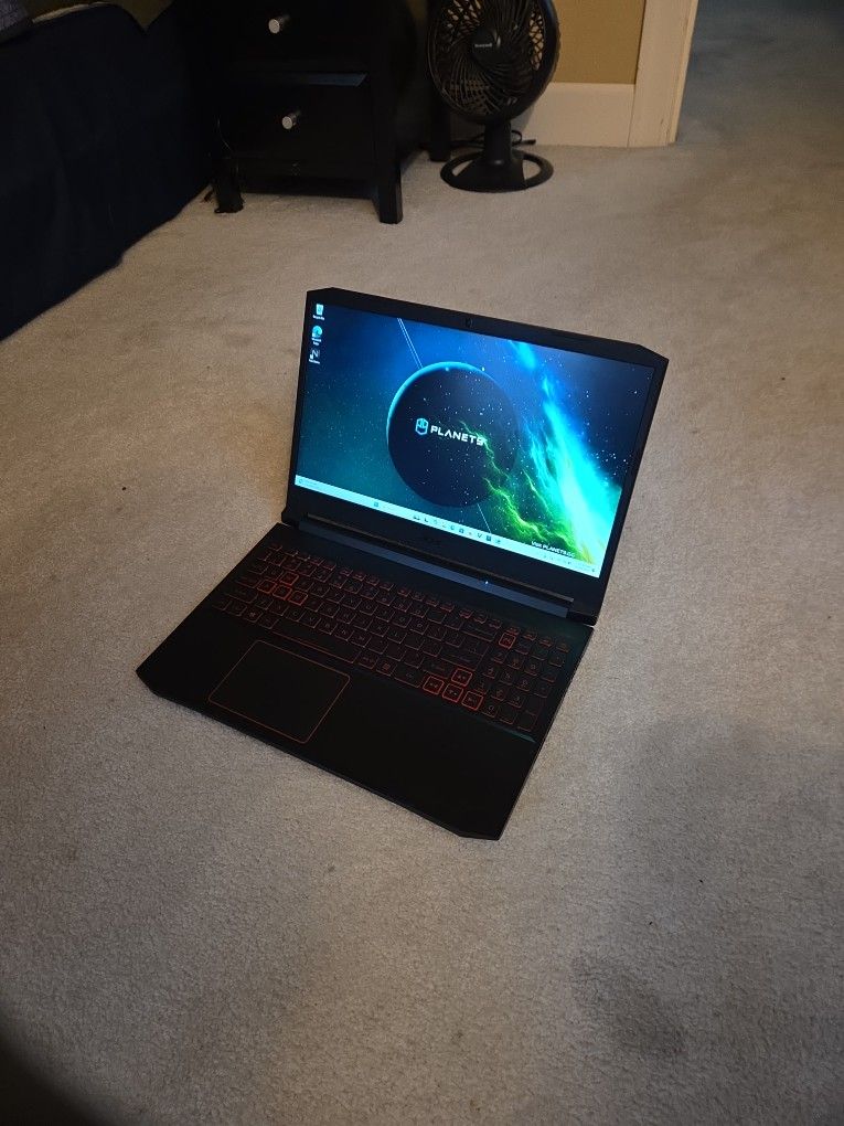 Acer NITRO Gaming Laptop 1650 GTX Charger Included