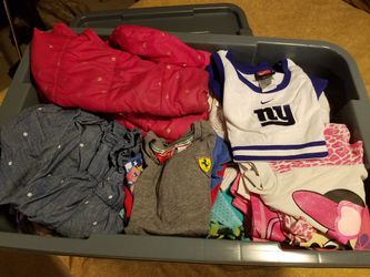Girl clothes lot