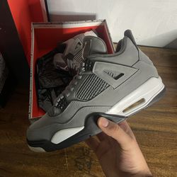 Cool Grey 4s