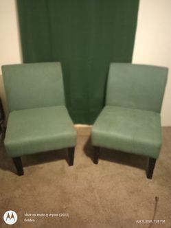 2 Green accent chairs