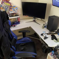 Corner Desk With Gaming Get Racing Chair For $300