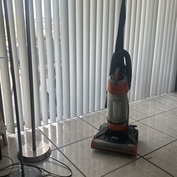 20 Inches Cleanview By Bissell Good Working Conditions