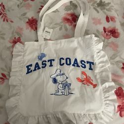 #snoopy #tote #carryall #purse #material #east coast #new