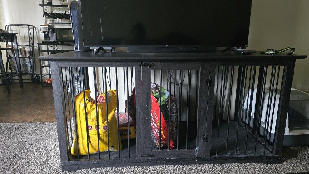 MASSIVE Dog Cage