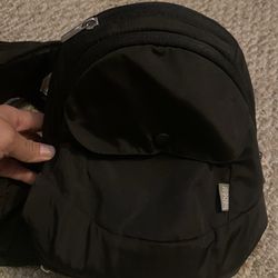 Hip Carrier
