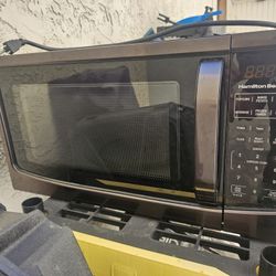 Hamilton Beach Microwave Oven