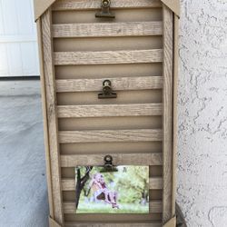 Farmhouse 3 slot picture frame New