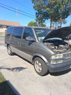 ASTRO VAN