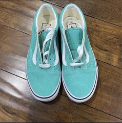 Selling Vans Shoes 