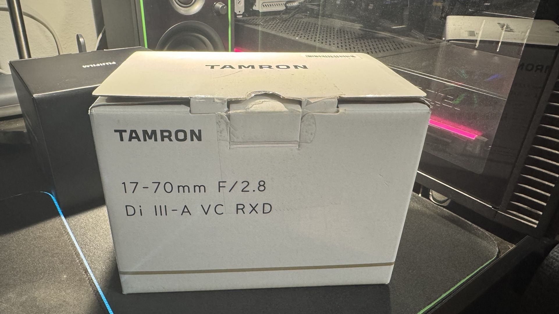 Tamron XF 17-70mm f/2.8 Fujifilm X mount
