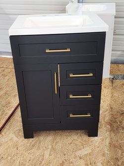 NEW Style Selections
Cauley 24-in Black Single Sink Bathroom Vanity with White Cultured Marble Top